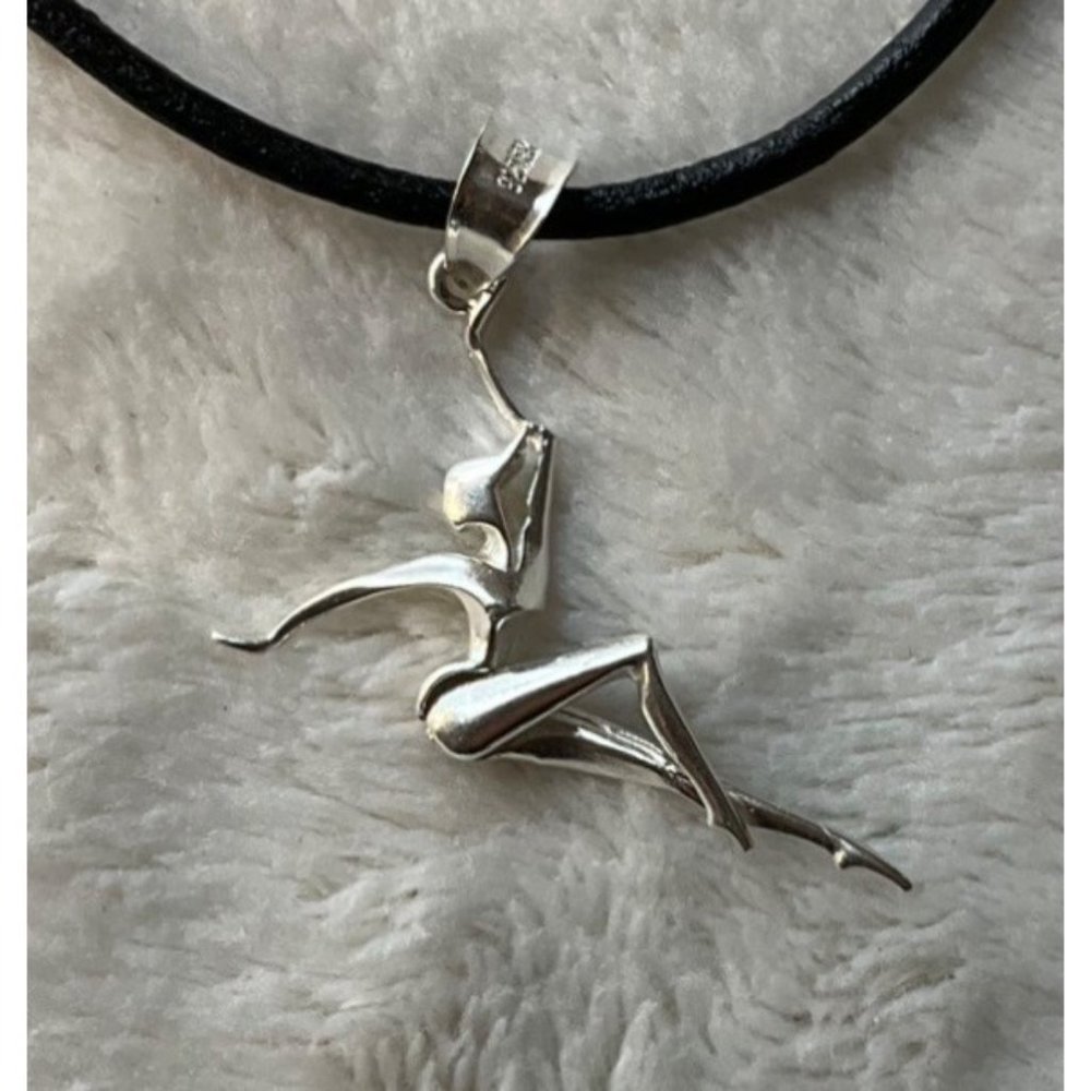 New Sterling Silver 925 stamped Dancer ballerina pendant with leather cord - Picture 6 of 8
